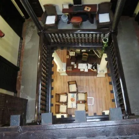 Nuevo Suizo Bed & Breakfast 2*