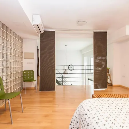 Apartamento Lf Parking Incluido Amplio Loft En Barrio Santa Cruz Sevilha