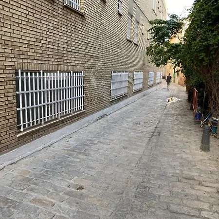 Centro Historico Cerca Estacion Ave Appartamento *