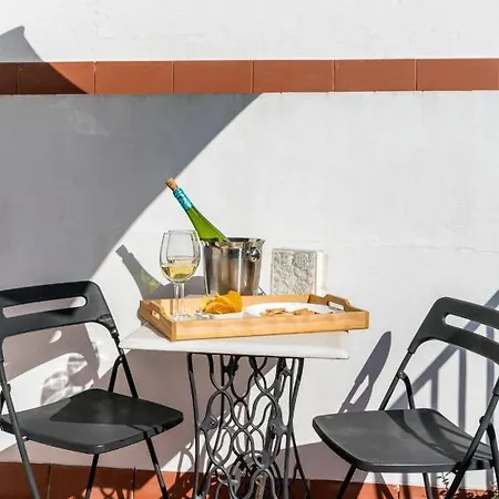 Deluxe Terrace. Alameda Apartamento
