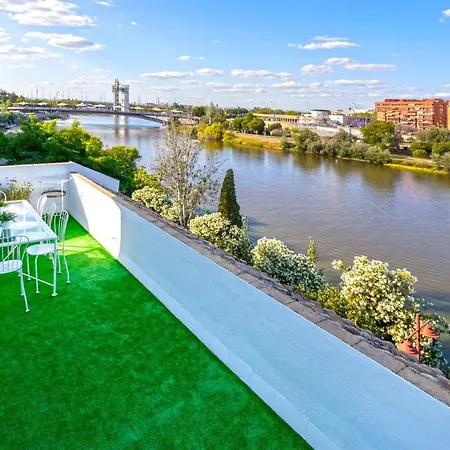 Genteel Castilla Terrace Apartamento *