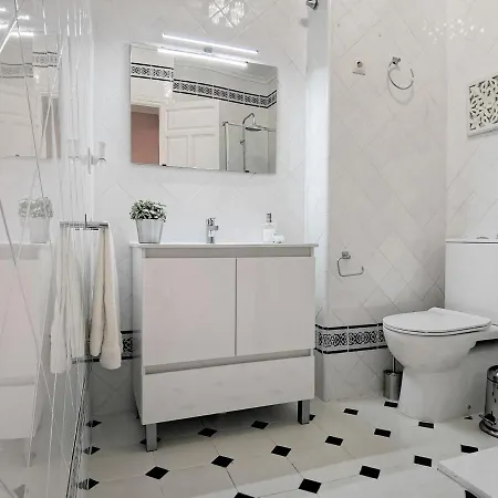 Hdm: Hospedate En La Mejor Zona De Sevilla!