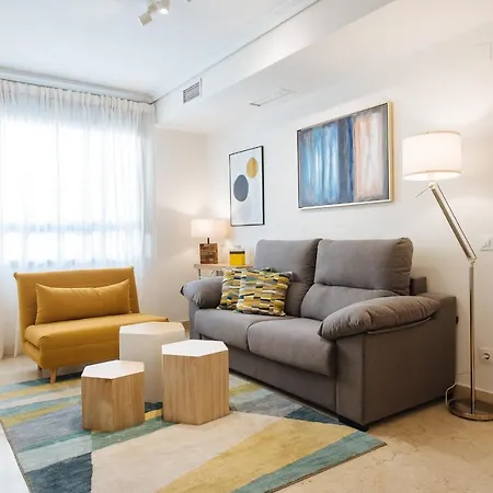 San Bernardo Boutique - Free Parking Seville