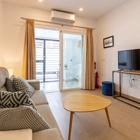 Nine O'clock Metrosol Apartment
