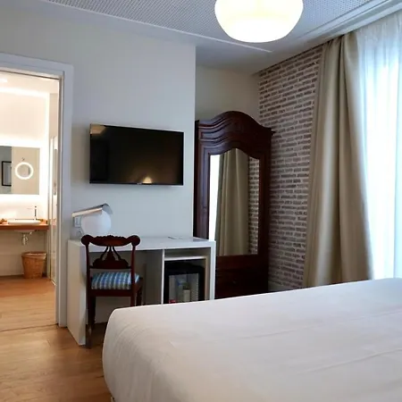 Amadeus Hotel Sevilla