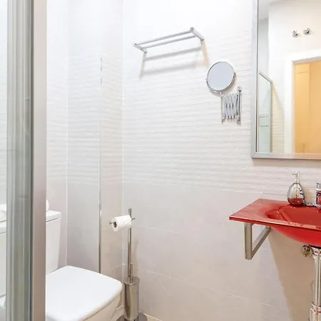 Apartment Nine O'clock Metrosol *