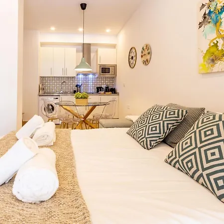 Apartment Nine O'clock Metrosol