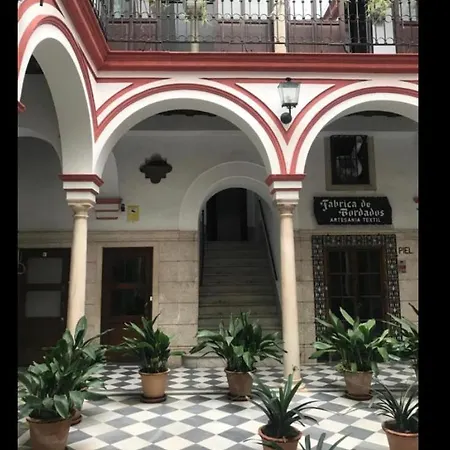 Piso A 60 Metros De La Catedral *