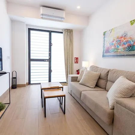 Apartment Nine O'clock Metrosol