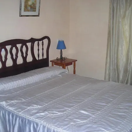 Aguilas Guest house *