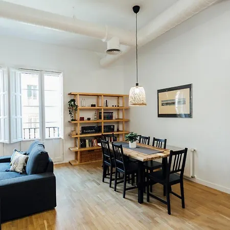 Alohamundi Martin Apartment Seville
