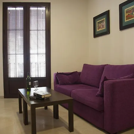 Rey De Sevilla Flats - Macarena * Siviglia