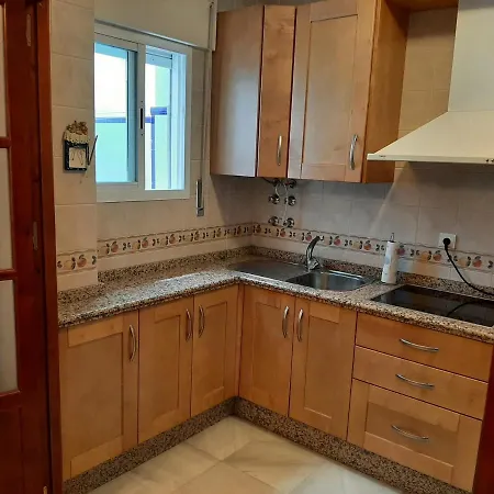 Alameda - San Lorenzo Apartment *