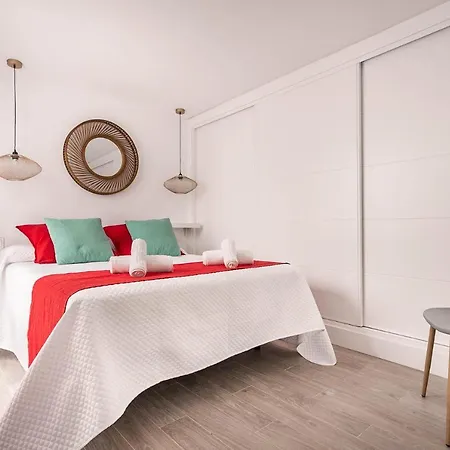 Style & Design By Sevillaluxurysuites Apartment *