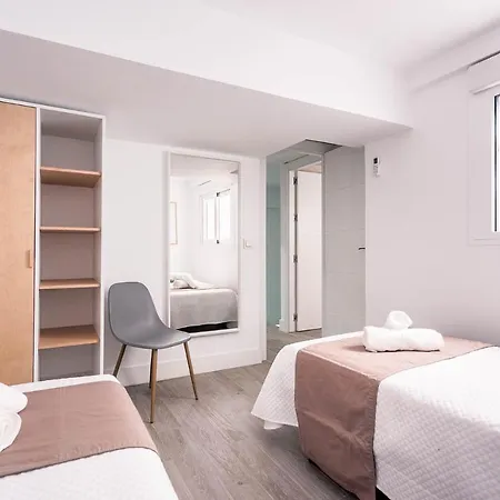 Style & Design By Sevillaluxurysuites Apartment *