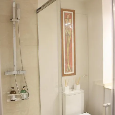Elegancia By Sevillaluxurysuites *