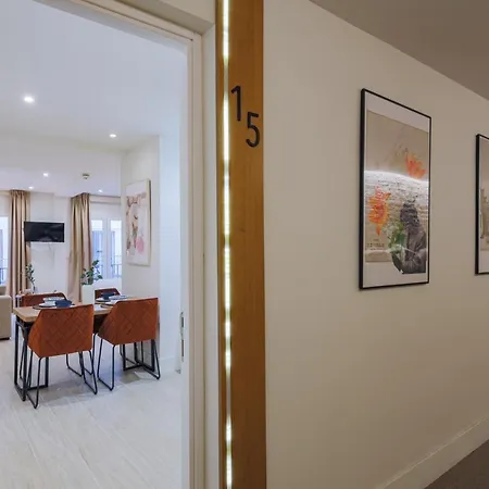 루미 스위트 세비야
