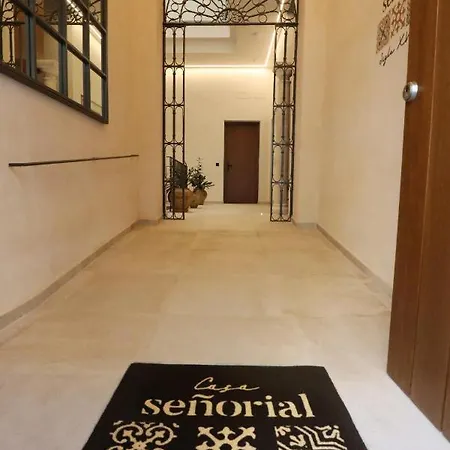 Casa Senorial Del Siglo Xviii * Sevilha