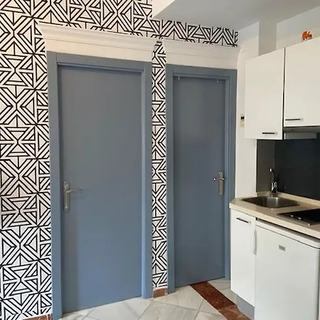 Avenida Apartment