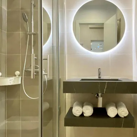 Tr3 Aparcamiento Incluido Familias Loft Almirante Apartamento