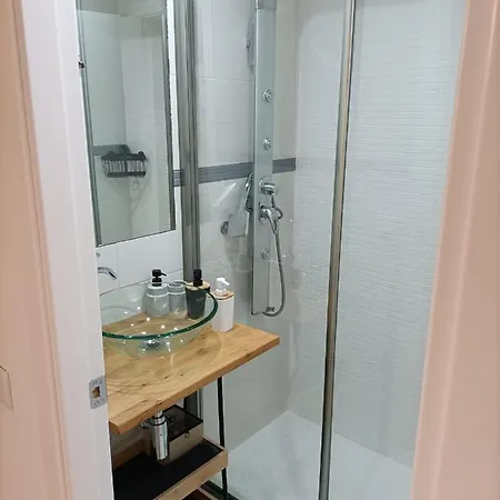 New In Traditional Building Of The Xvi Century Apartamento