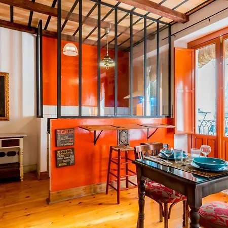 Alameda Apartment