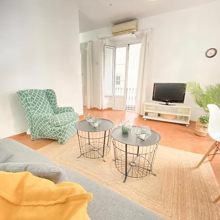 Superb In Downtown Of ,parking Optional, !! Διαμέρισμα