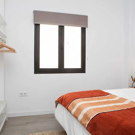 Apartment Alojarte Clavijo 5 *