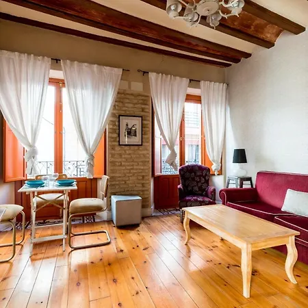 Alameda Apartment