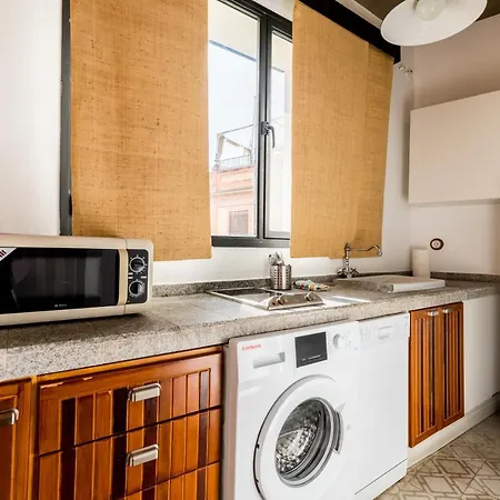 Alameda Apartment Seville
