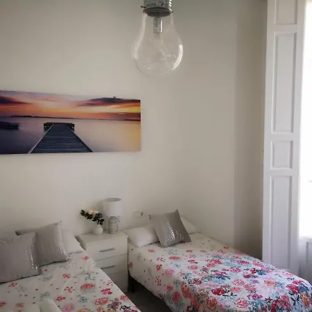 Vivir Guadalquivir Touristic Apartment Seville