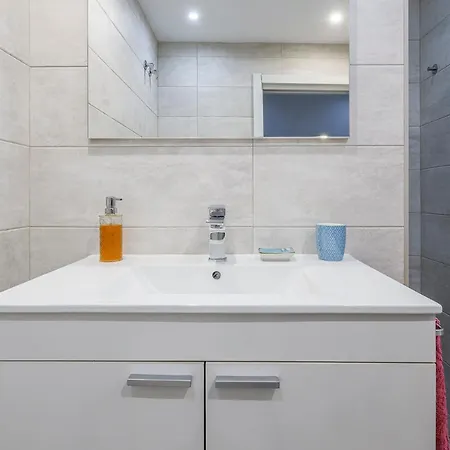 Apartment Minimalismo De Vanguardia Con Altas Calidades 1 Br