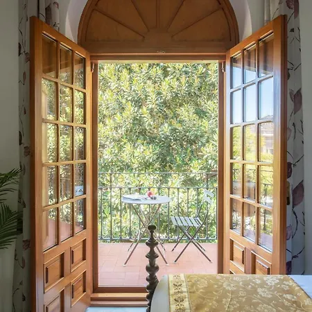 Hommyhome Museo 1925 * Seville