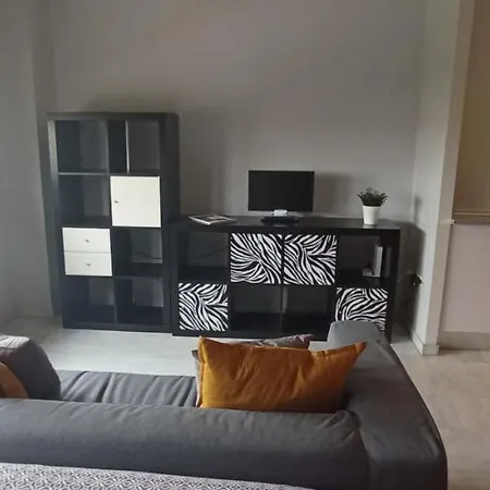 Fibes Y Congresos Apartment *