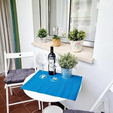 Hostfy Centro De Triana Apartment