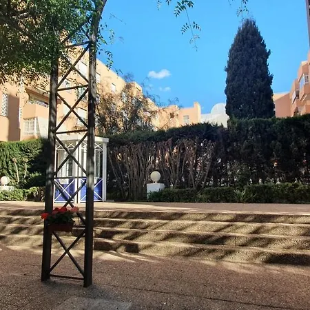El Arroyo Apartment *