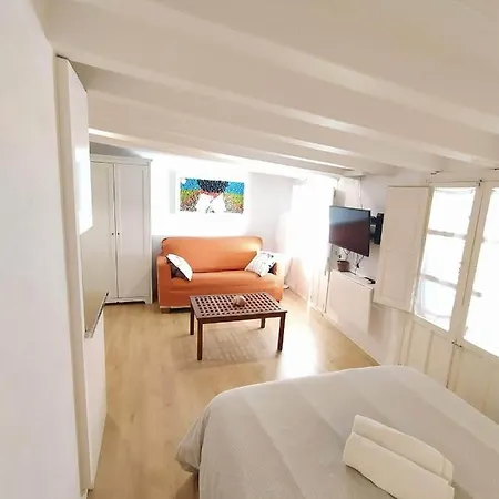 Loft In The Heart Of Daire *