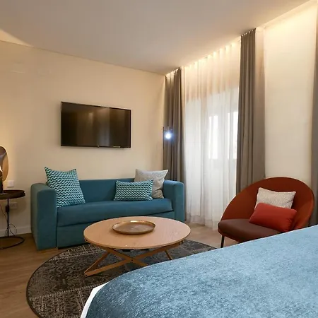 Murillo Plaza Sta. Cruz Apartment