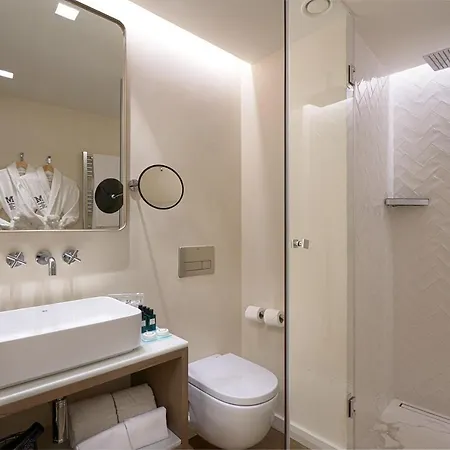 Murillo Plaza Sta. Cruz Apartment