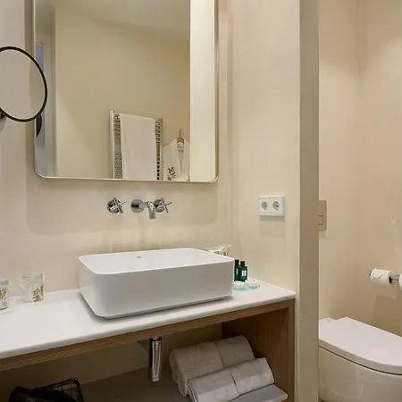 Murillo Plaza Sta. Cruz Apartment Seville