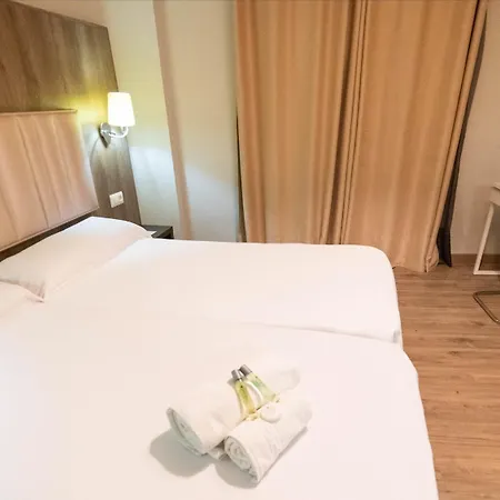 Hotel Sercotel Dona Carmela