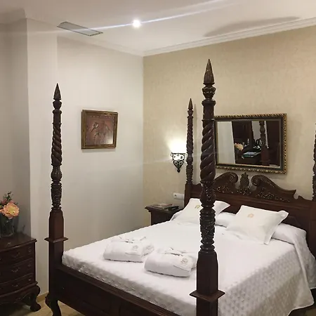Adriano Boutique 3*