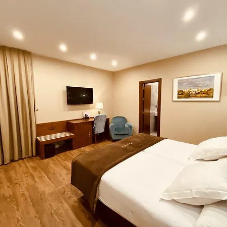 Palace Hotell