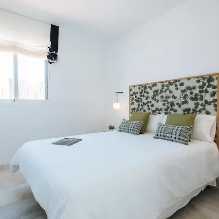 Apartment Redes With Terrace Seville