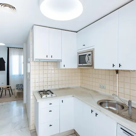 Redes With Terrace Apartment
