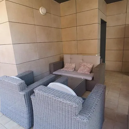 Rentalsevilla Coqueto Apartamento Con Terraza Privada Séville