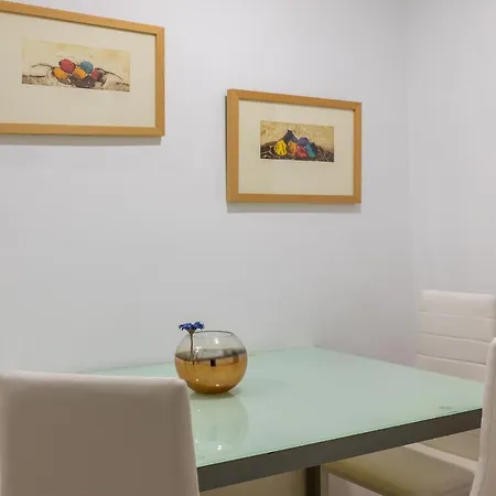Apartmán Reservaloen Plaza Del Salvador *