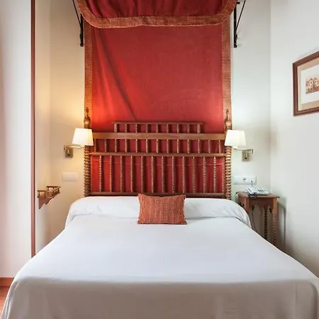 Murillo Hotel 2*