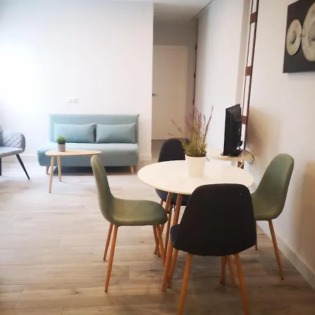 Beautiful In The Heart Of Apartment
