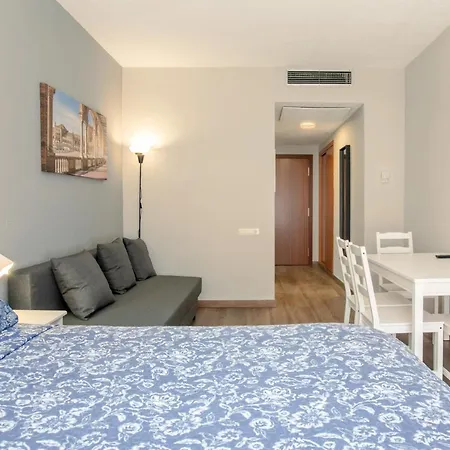 233 Hispalis Triana